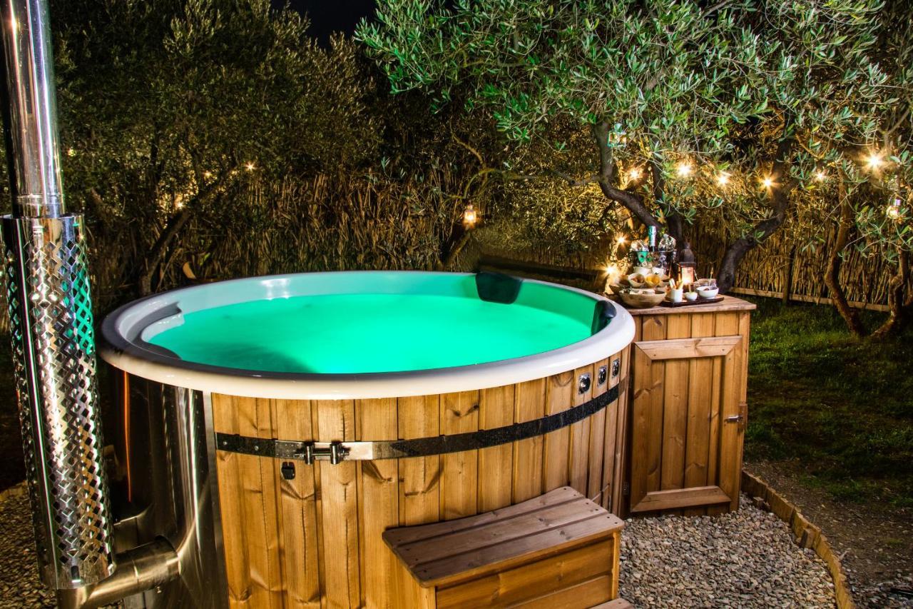 2 Cuori E 1 Yurta Glamping In Tuscany - Adults Only Ашано Экстерьер фото