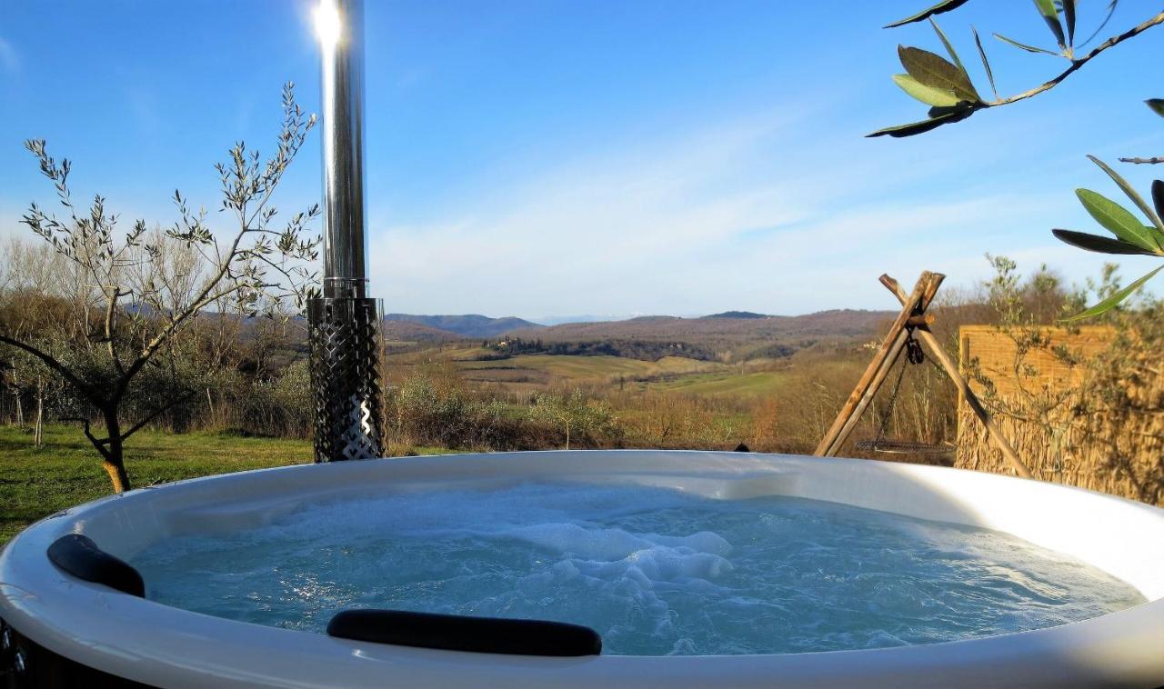 2 Cuori E 1 Yurta Glamping In Tuscany - Adults Only Ашано Экстерьер фото