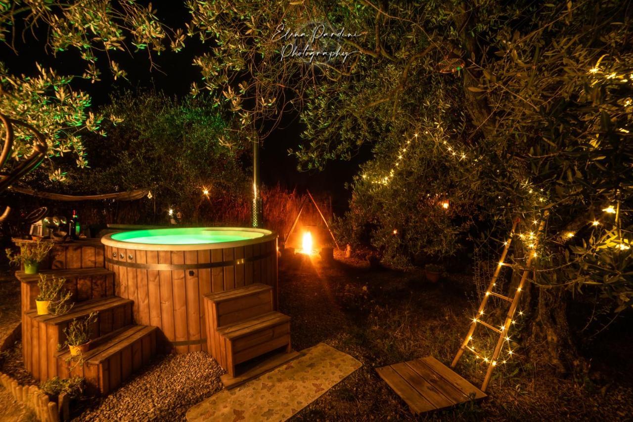 2 Cuori E 1 Yurta Glamping In Tuscany - Adults Only Ашано Экстерьер фото